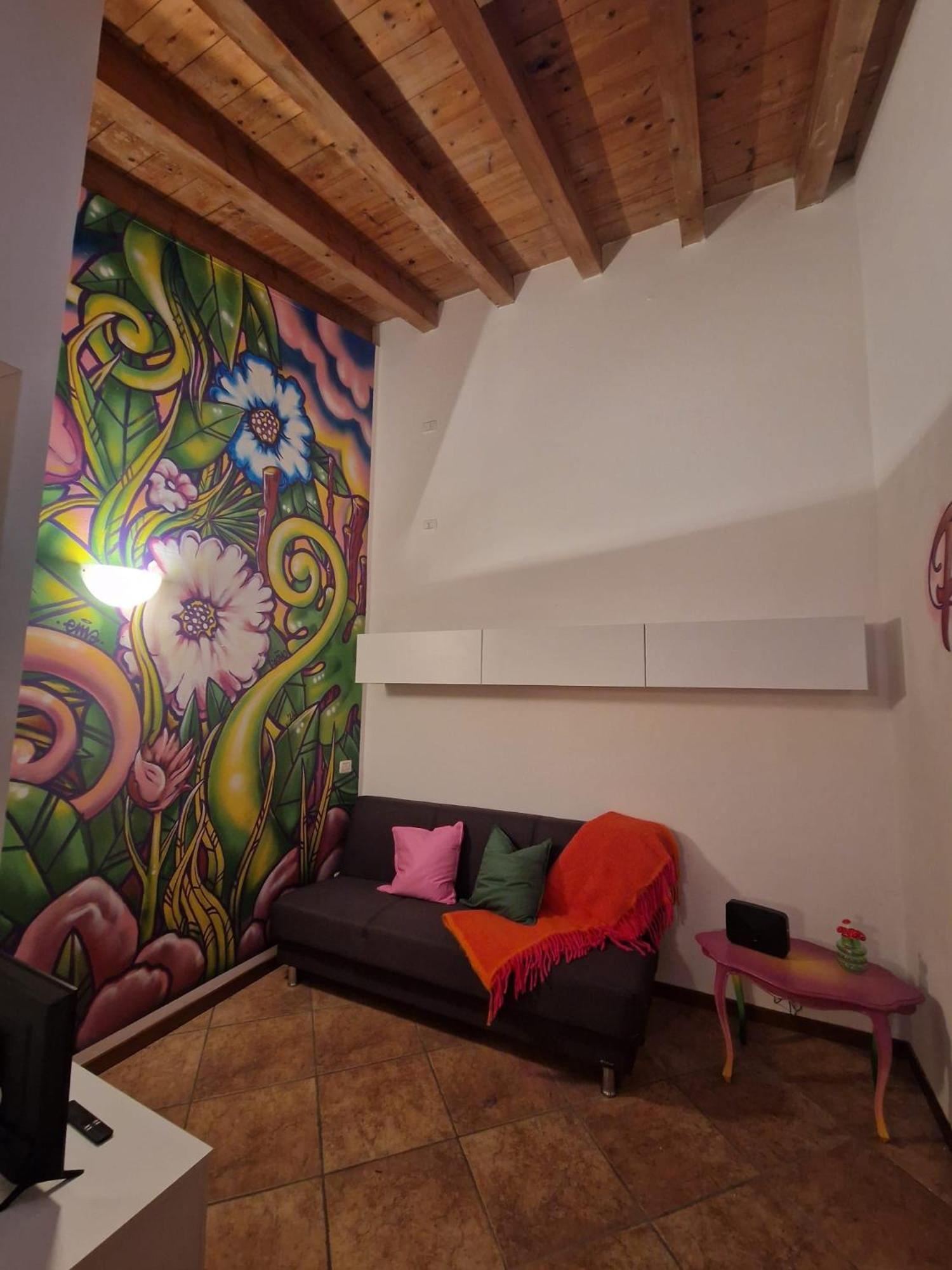 Pati Bilocale - Graffiti'S Apartment Bergamo Buitenkant foto